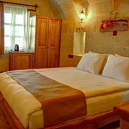 The Calypso Cave Otel